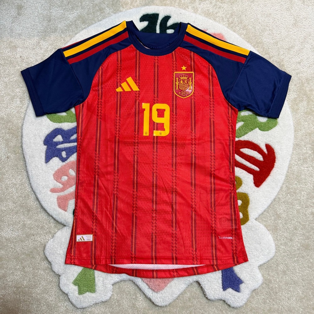 Adidas Spain Lamine Yamal 19 Home Jersey Red Navy Size Large Slim Fit NEW
